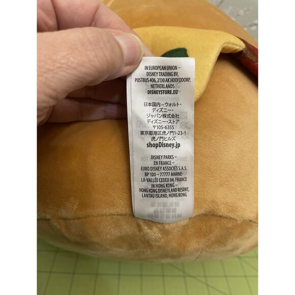 Disney Store Munchling Minnie Mouse Everything Bagel Plush Stuffed Animal Pillow - Picture 11 of 11